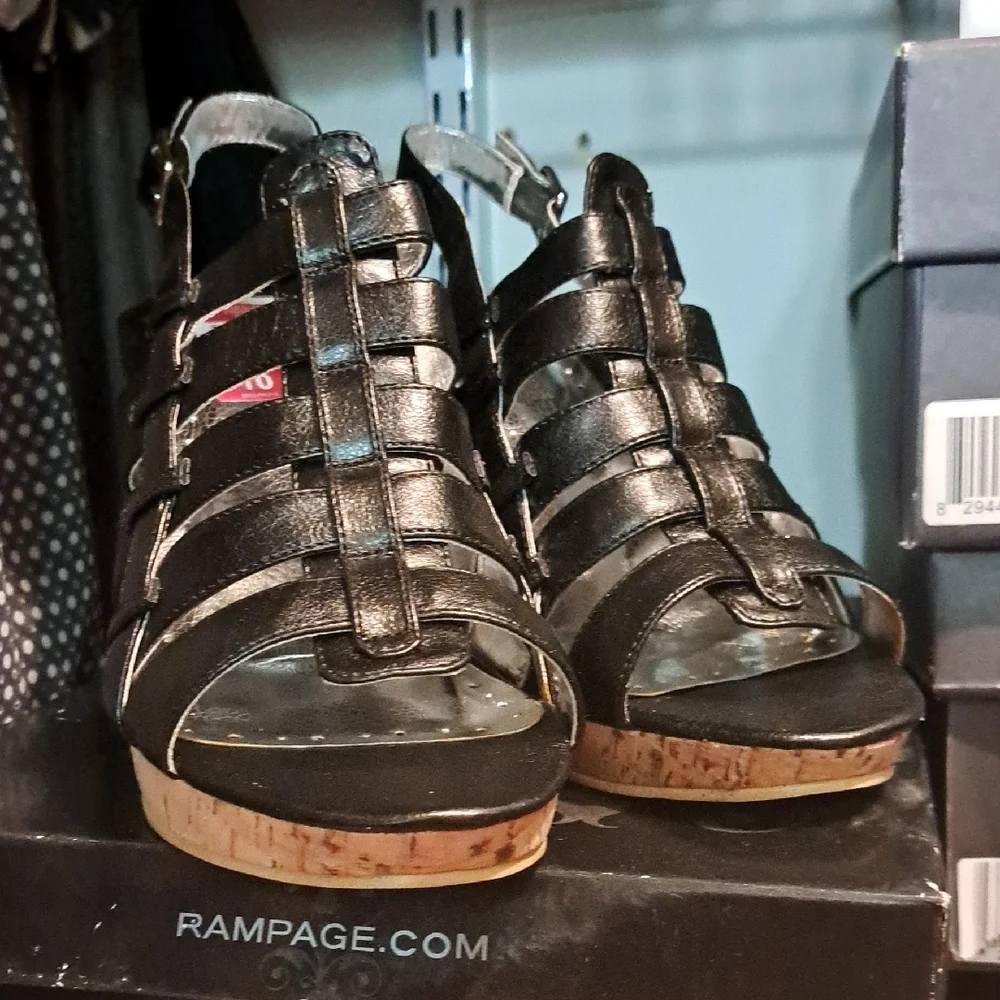 Rampage Black Cork Heels 10 - Picture 3 of 3